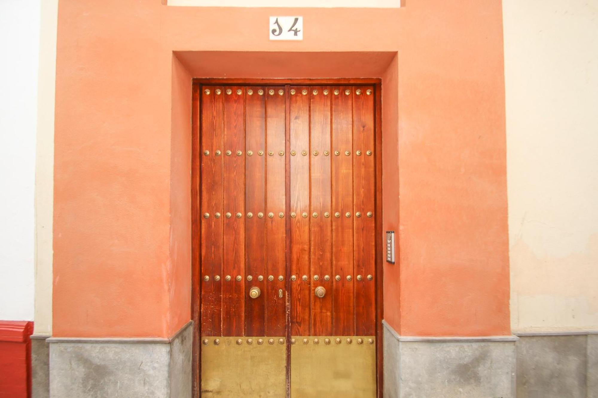 Lovely Apartment In The Old Town Of Севиля Екстериор снимка