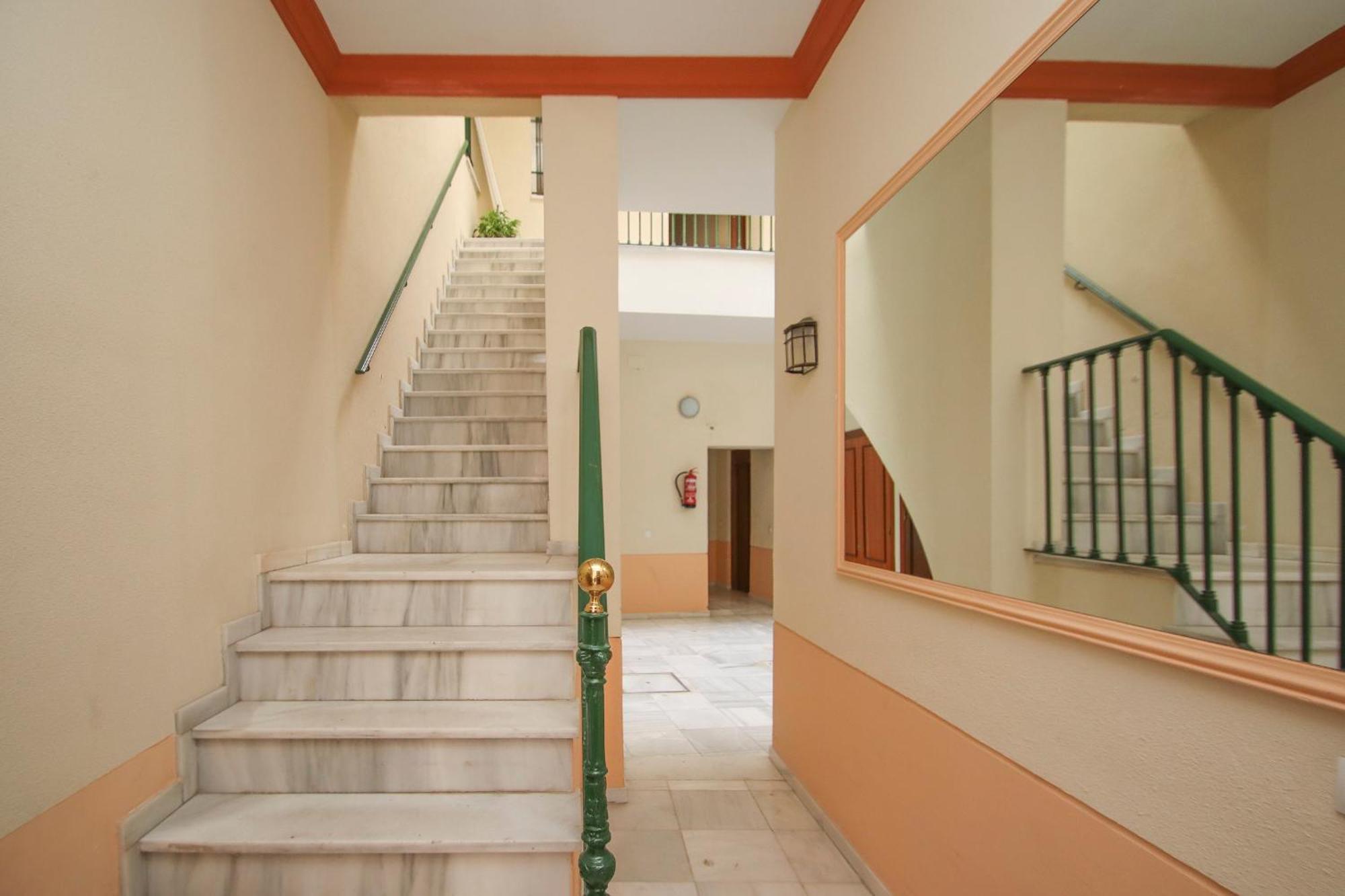 Lovely Apartment In The Old Town Of Севиля Екстериор снимка