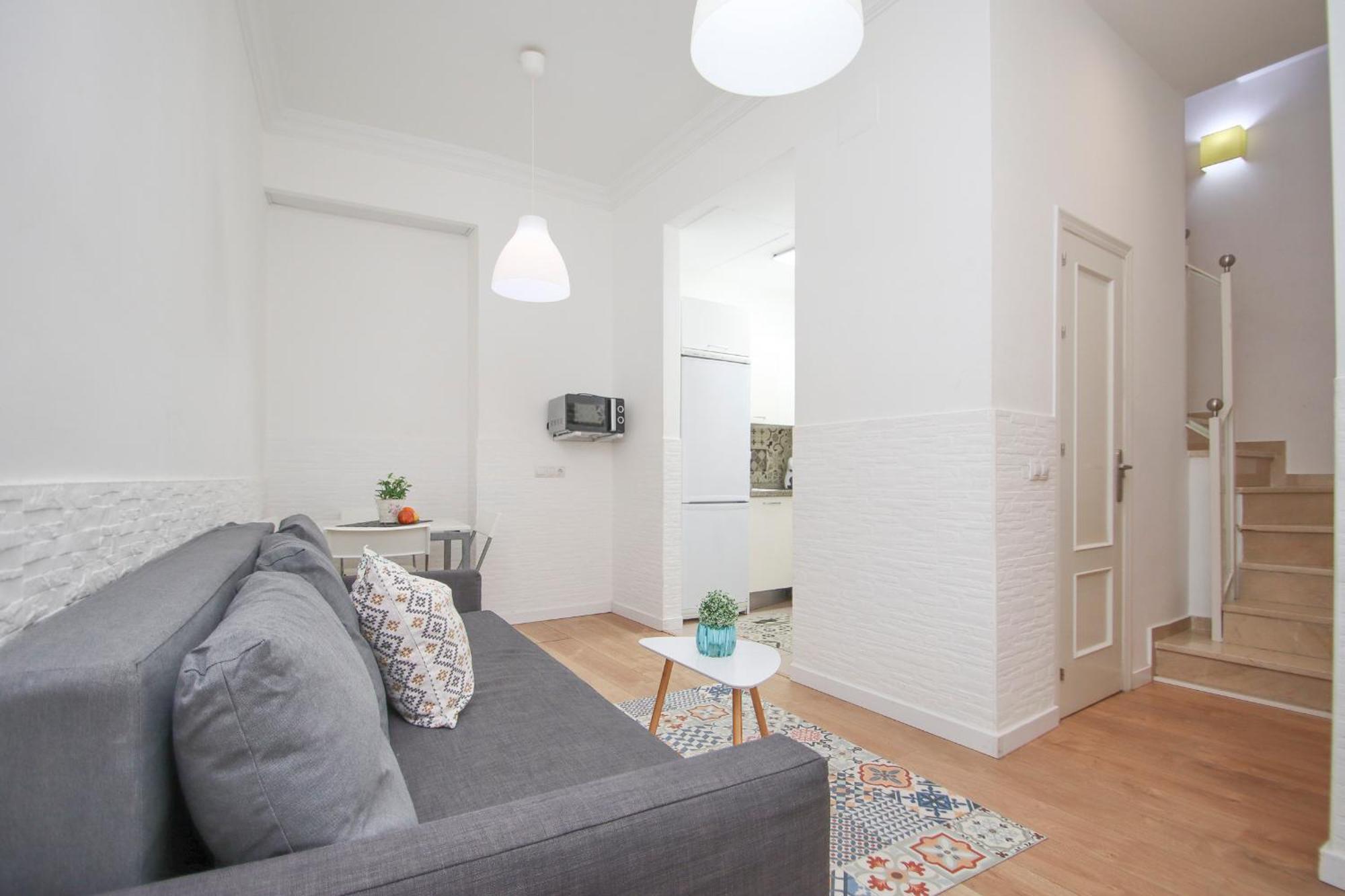 Lovely Apartment In The Old Town Of Севиля Екстериор снимка